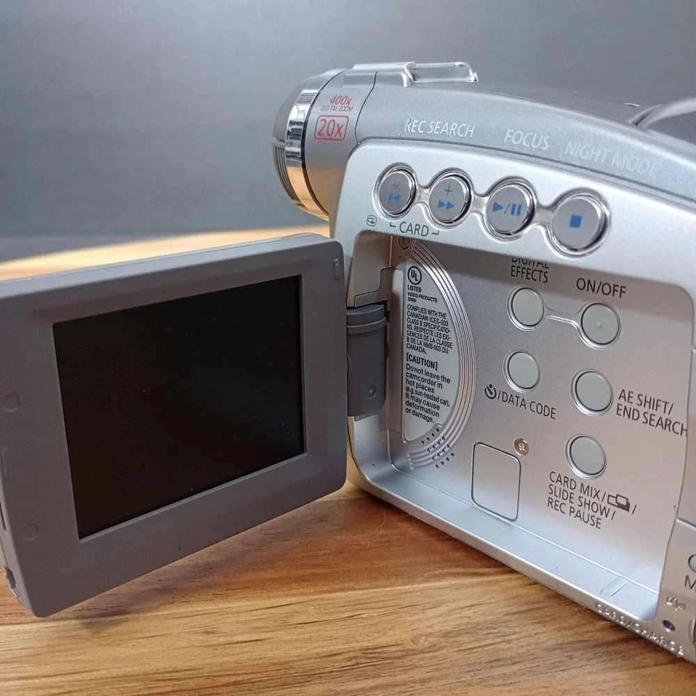 Canon ZR 85 Mini DV Camcorder MiniDV Cassette Video Camera UNTESTED PARTS REPAIR
